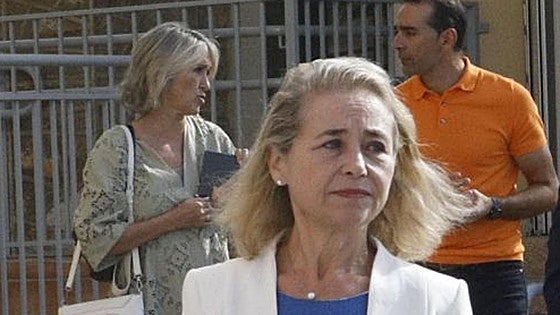 La consejera de Educación sobre los robos en el colegio Proa de Cáceres: «Se lo han llevado todo»