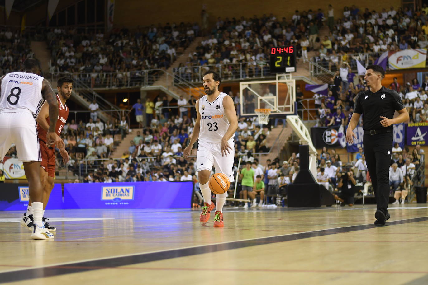 El Real Madrid brilla en Badajoz | Fotos