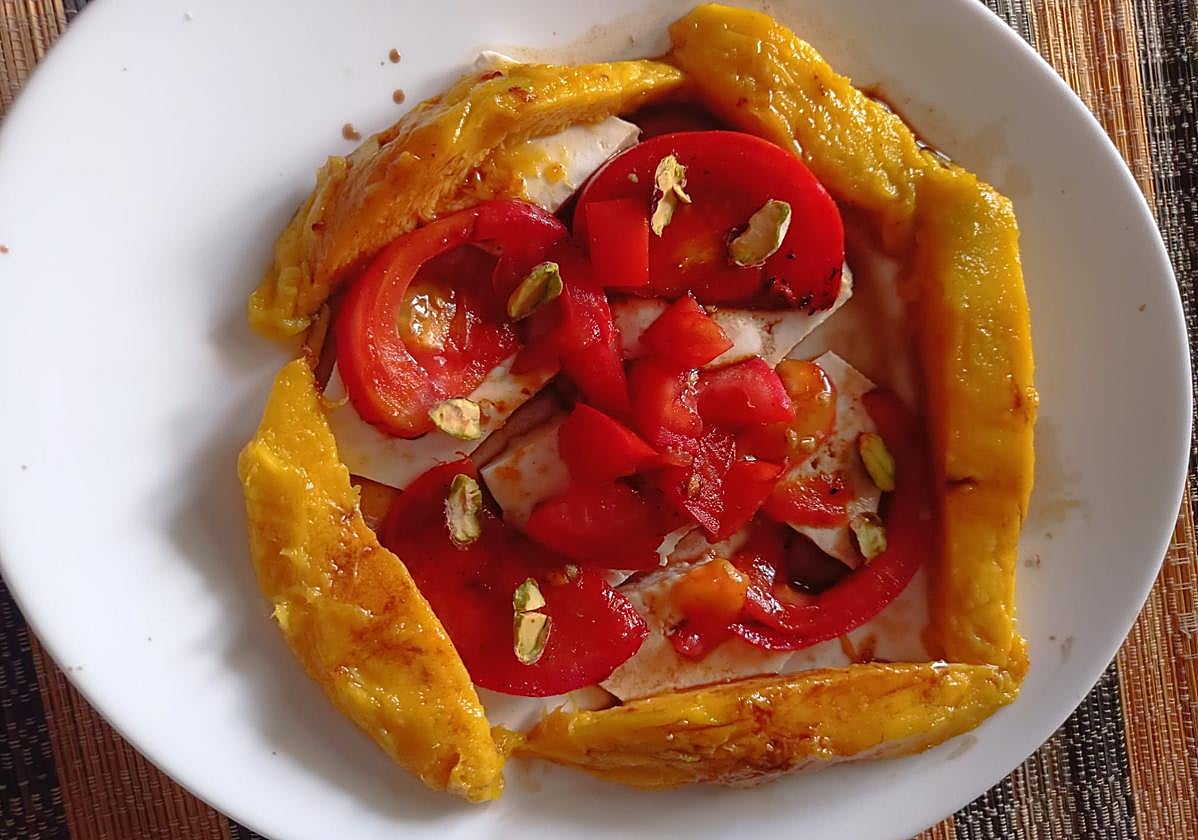 Ensalada de mango con frutos secos