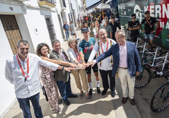 El mes pasado, en la salida de la etapa de La Vuelta Fuente del Maestre-Sevilla.
