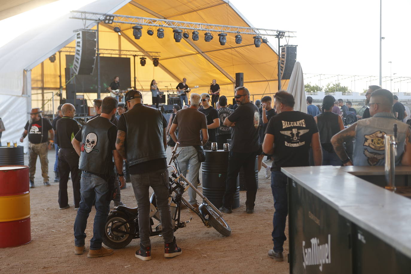 Así ha sido la primera jornada de la concentración internacional del club Buitres Leonaos