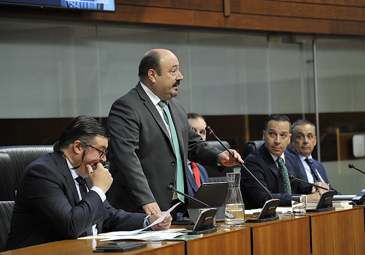 Diputados de Vox en el último pleno del pasado jueves.