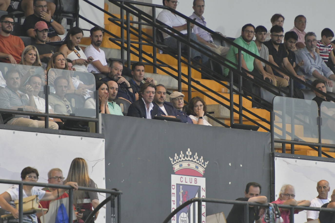 El partido del Badajoz contra Azuaga, en imágenes (I)