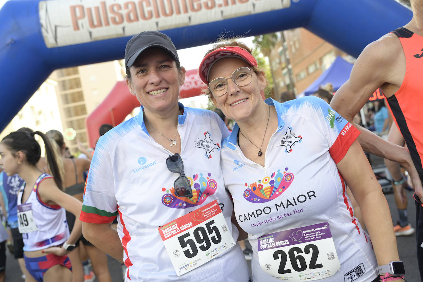 La Carrera Contra el Cáncer de Badajoz, en imágenes (I)