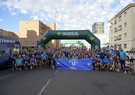 La Carrera Contra el Cáncer de Badajoz, en imágenes (I)