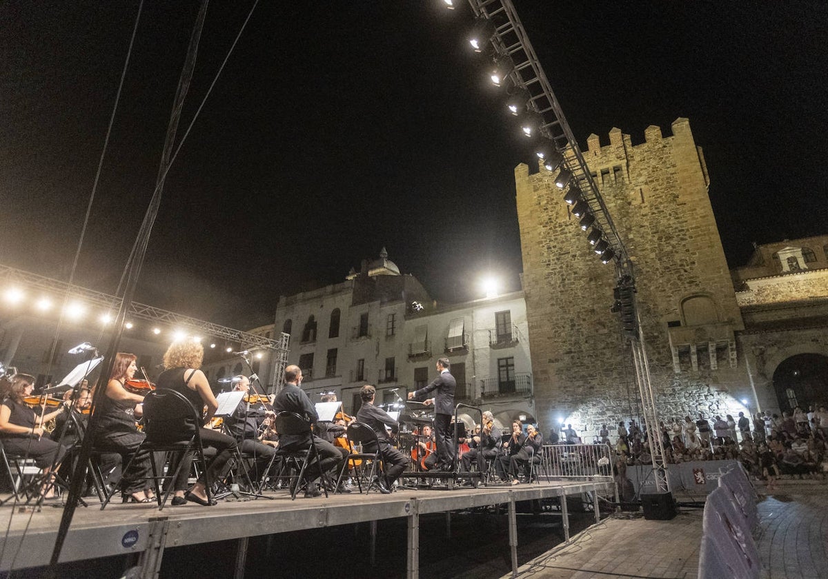 Cáceres se reivindica como capital cultural en la Noche del Patrimonio