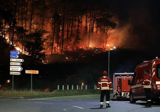 Estas son las carreteras cortadas este miércoles por los incendios de Portugal