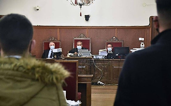La Audiencia ordena el ingreso en prisión de los miembros de la 'manada de Badajoz'