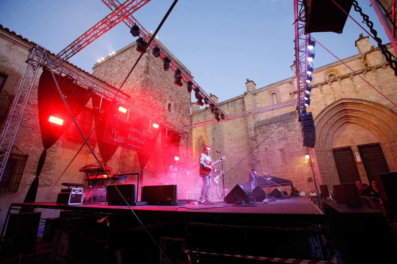 Fotos | El festival de Blues de este jueves en Cáceres, en imágenes