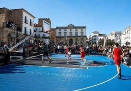 El circuito 3x3 de Caixabank cerró el curso en Cáceres.