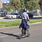 El PSOE de Badajoz reclama una ordenanza sobre patinetes, pero el alcalde no la cree necesaria