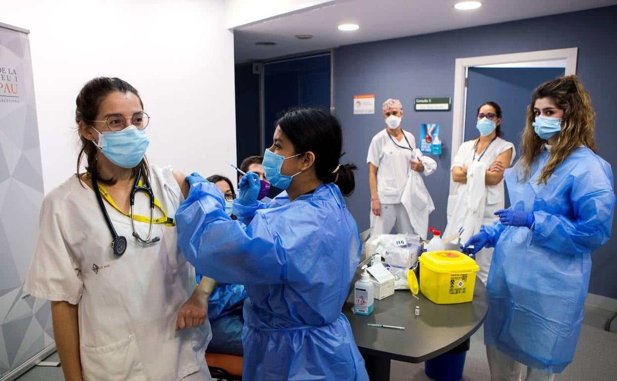 Sanitarios vacunados.