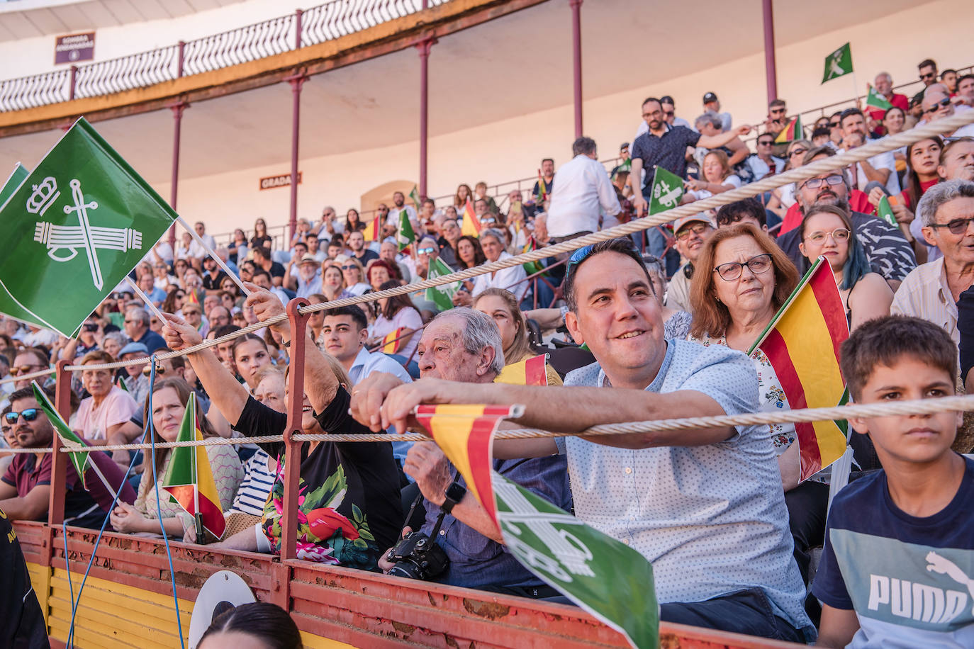 Fotos (II) | Así fue la exhibición de la Guardia Civil en Mérida