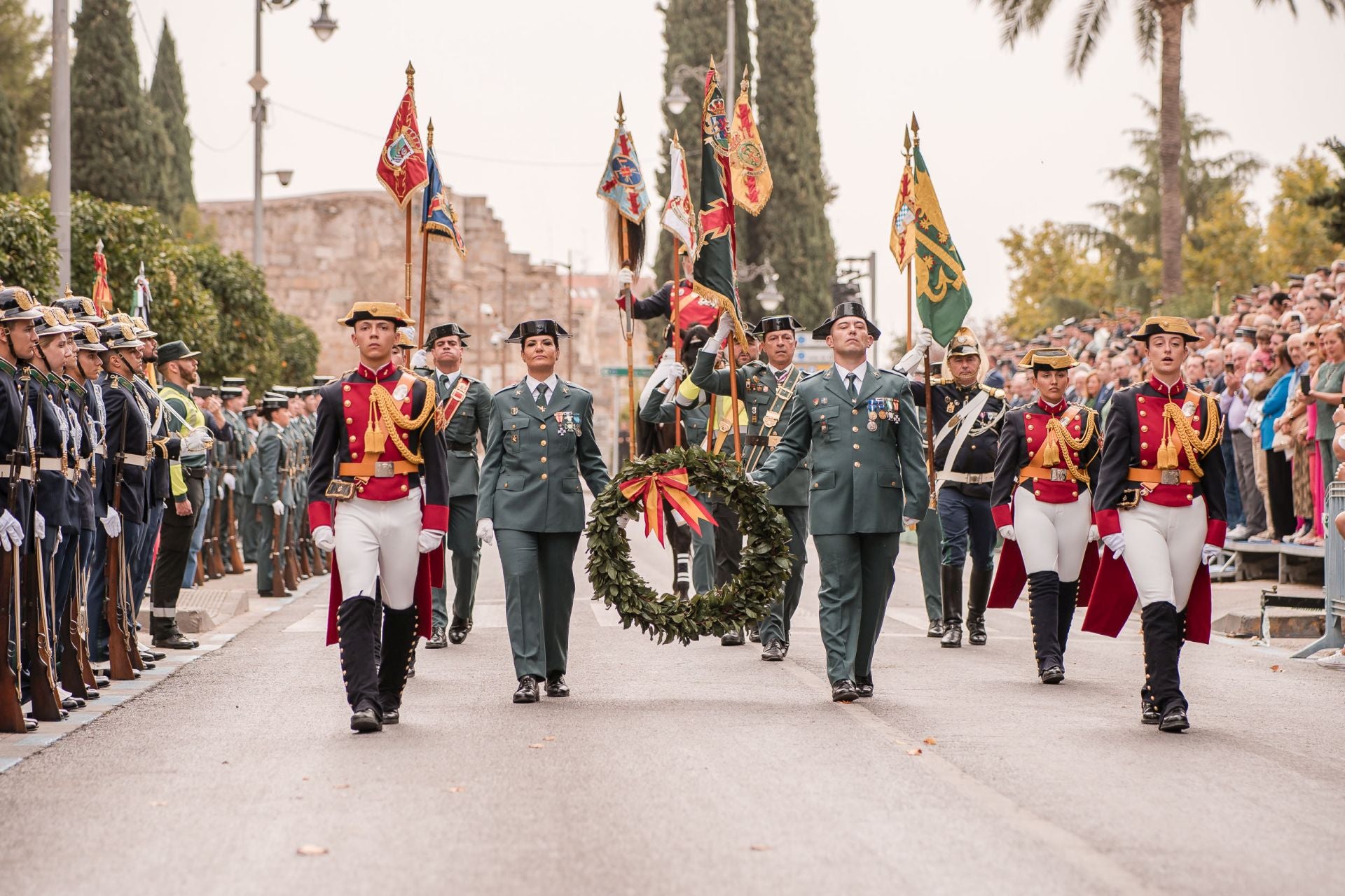 Desfile de la Guardia Civil en Mérida, en imágenes (II)