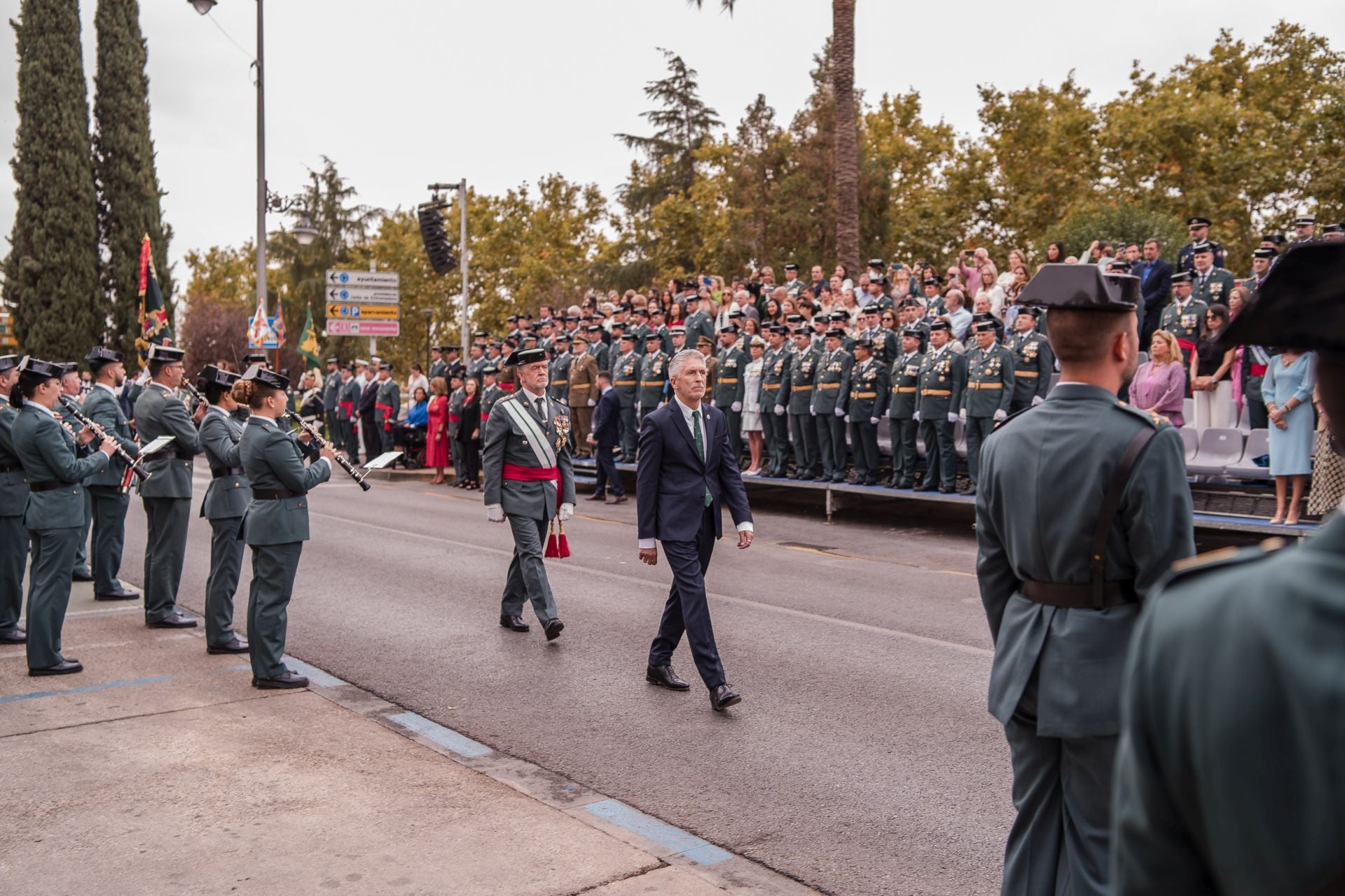 Desfile de la Guardia Civil en Mérida, en imágenes (I)