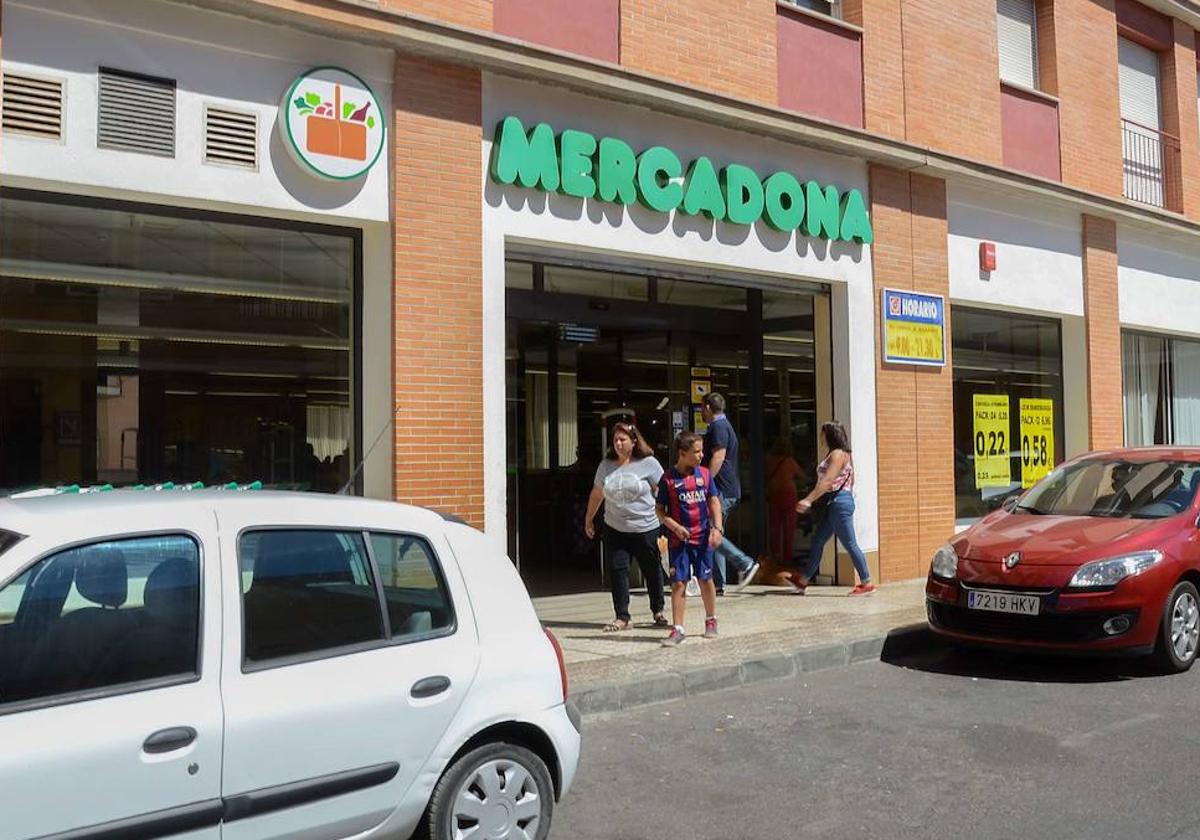 Foto de archivo del Mercadona de la calle Figueira da foz de Badajoz.