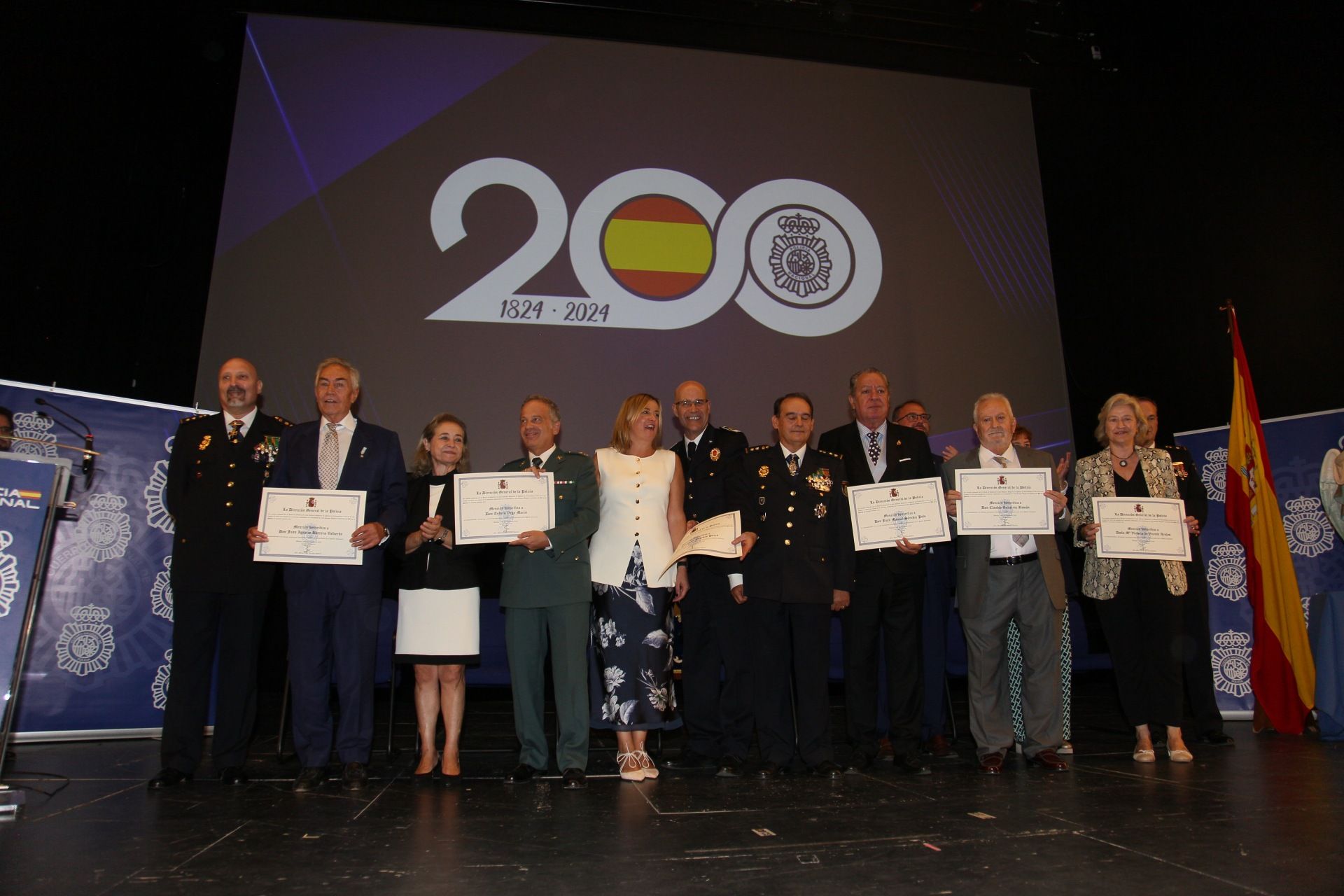 La Policía Nacional celebra en Mérida el día de su patrón