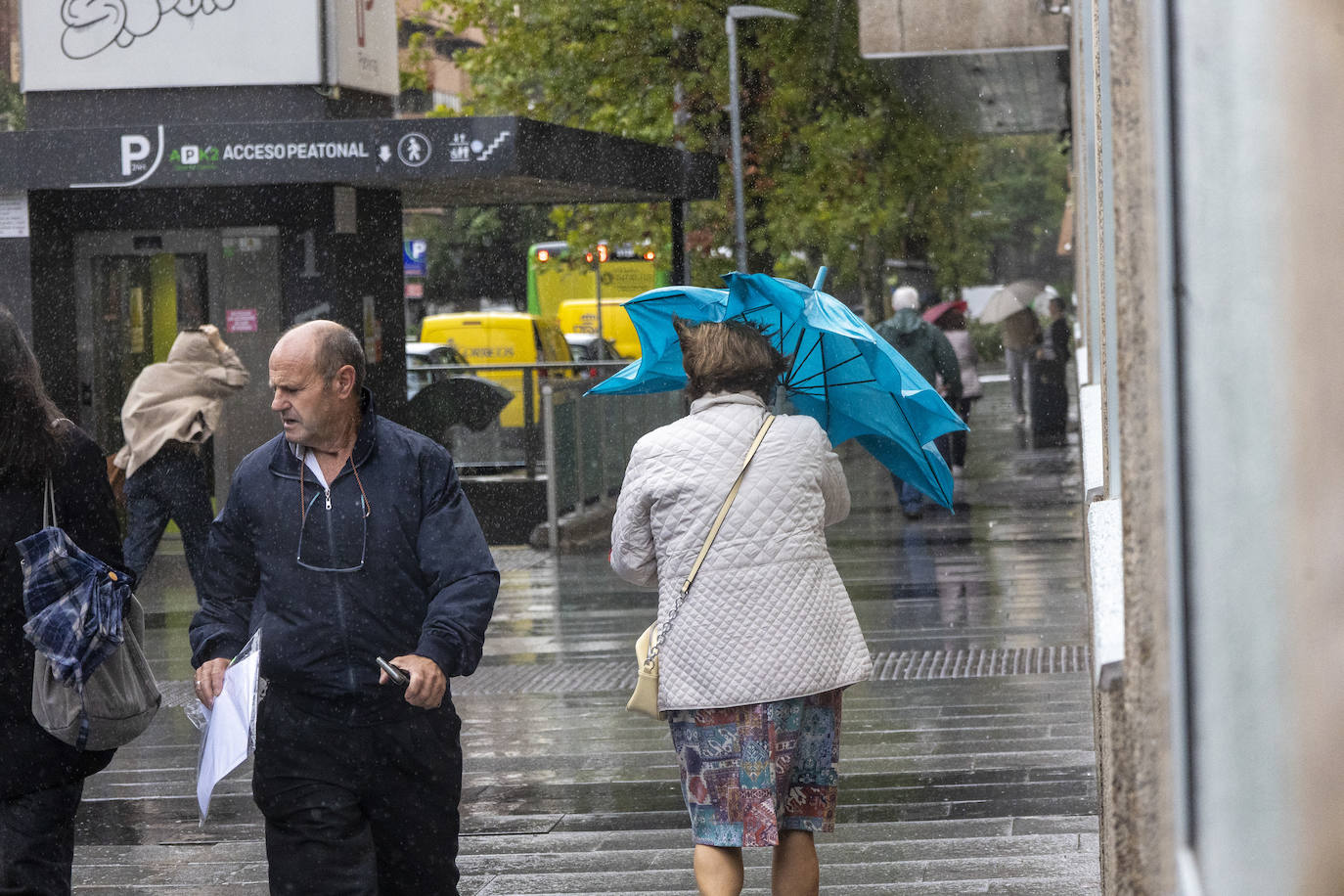 Fotos | Así han sido las lluvias de este miércoles en Cáceres