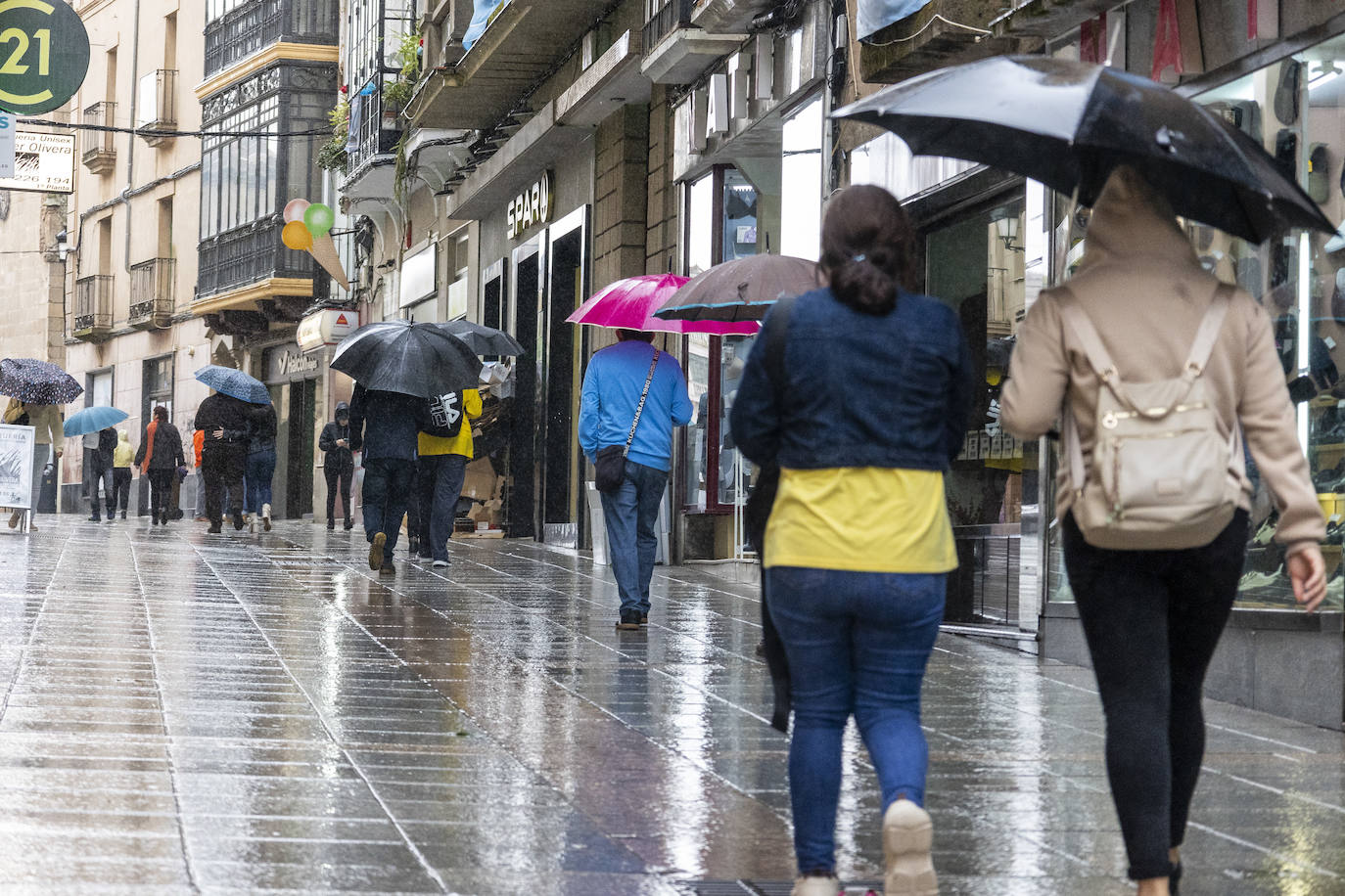 Fotos | Así han sido las lluvias de este miércoles en Cáceres