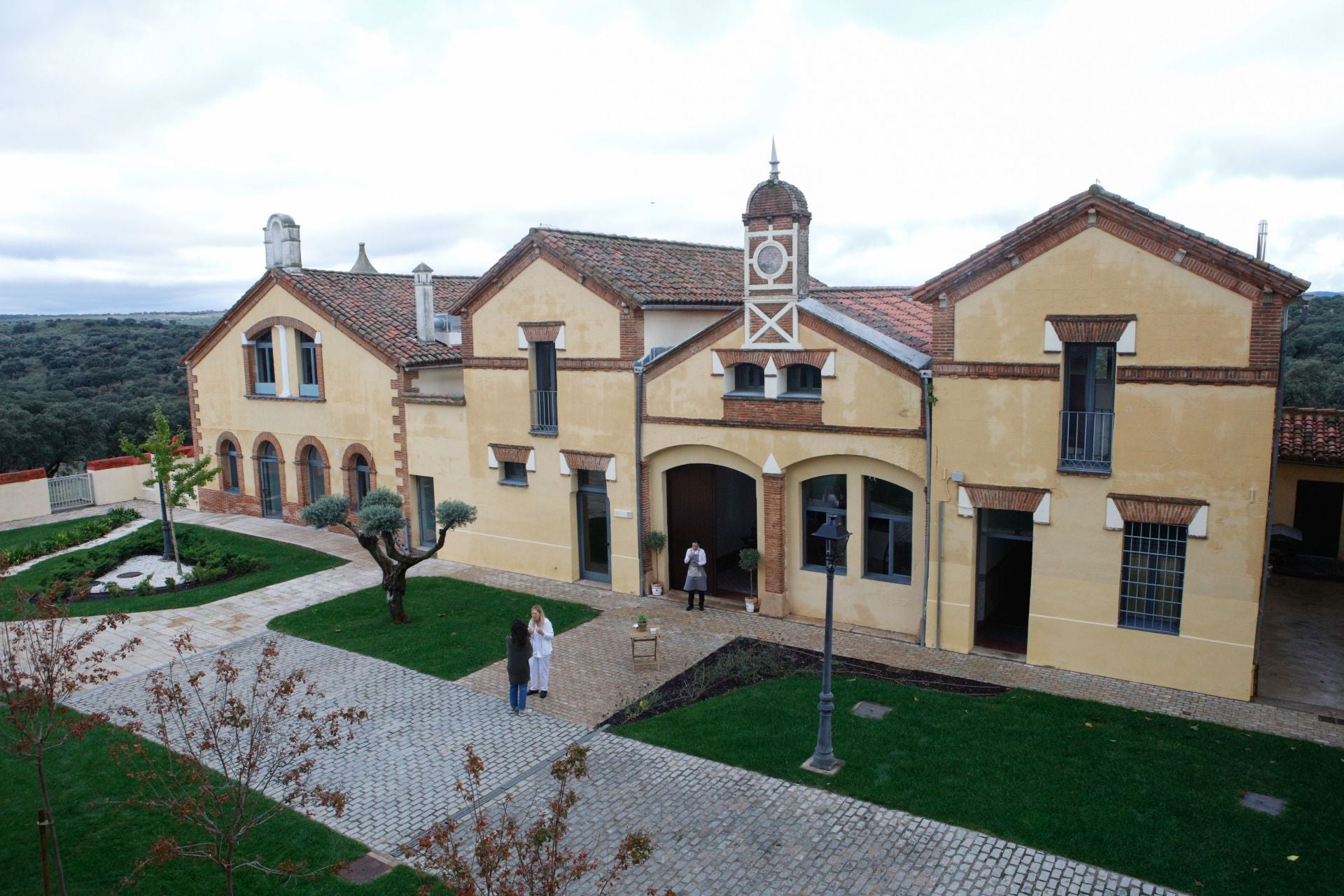 Fotos | Así ha sido la visita a la finca Haza de la Concepción en Malpartida de Plasencia