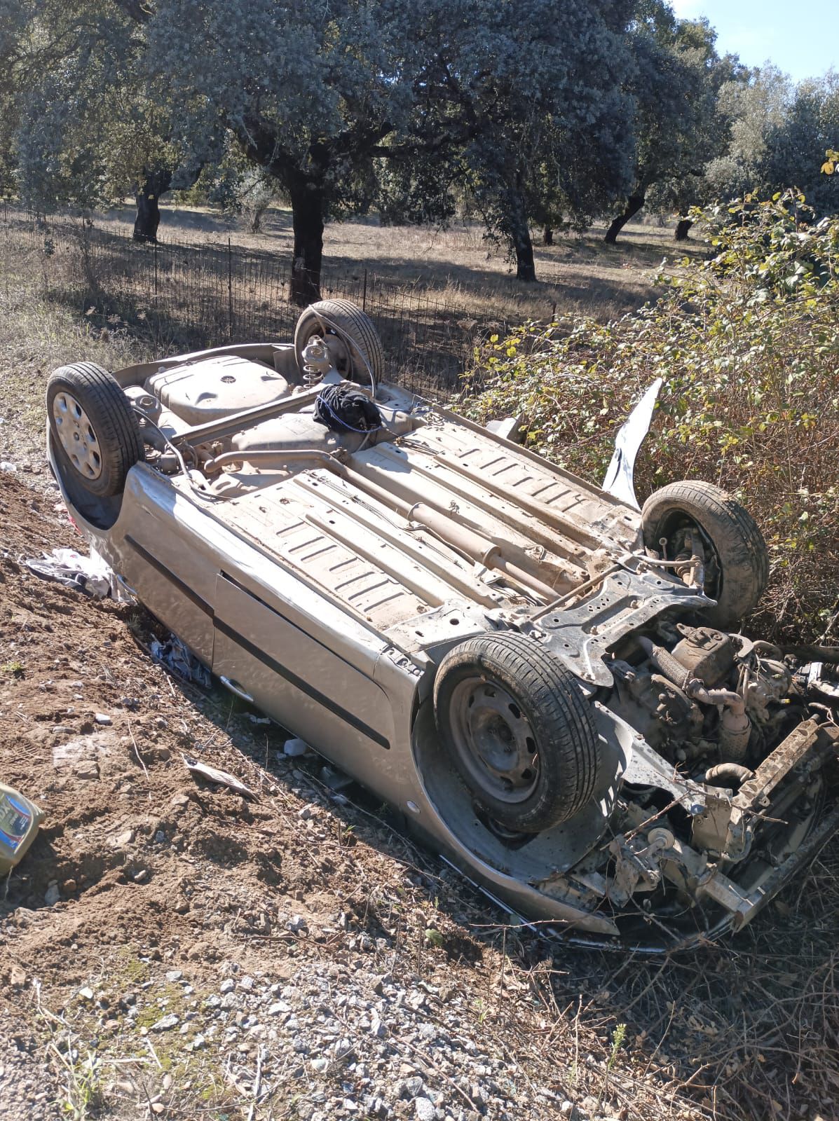 Así ha quedado el vehículo accidentado en Jerez de los Caballeros