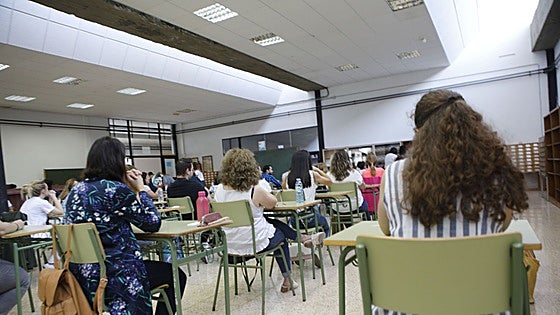 Los sindicatos recriminan el anuncio de oposiciones de Educación sin ser negociado