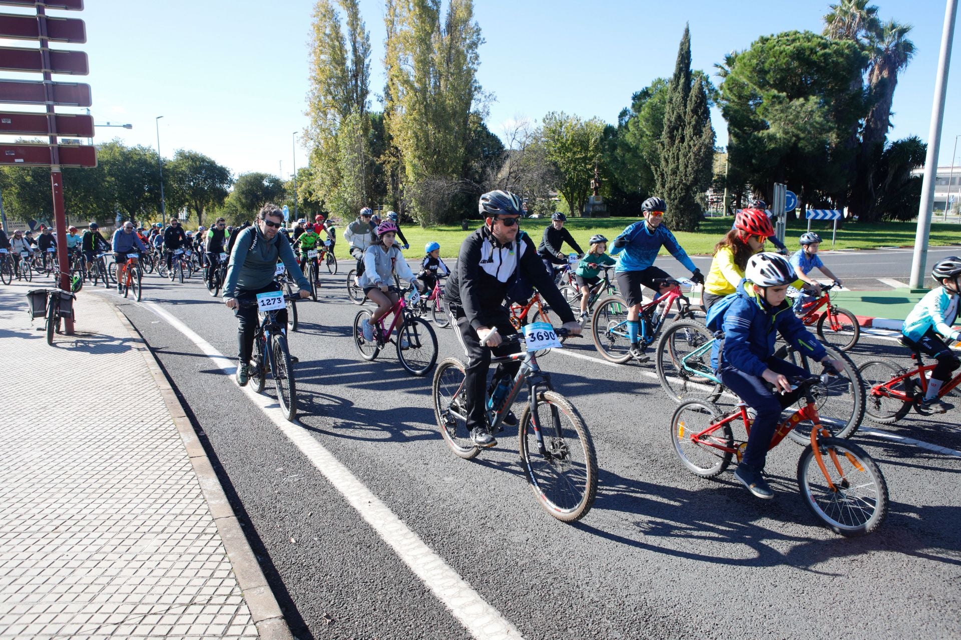 La Fiesta de la Bicicleta de Cáceres, en imágenes (II)