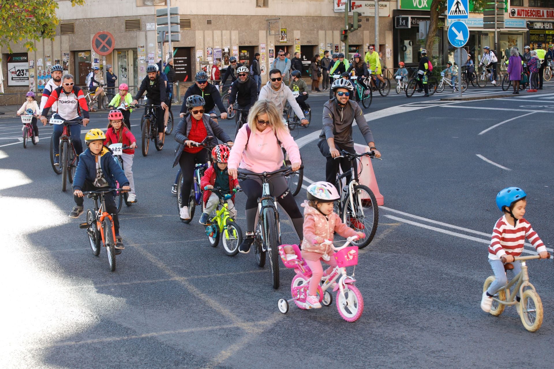 La Fiesta de la Bicicleta de Cáceres, en imágenes (II)