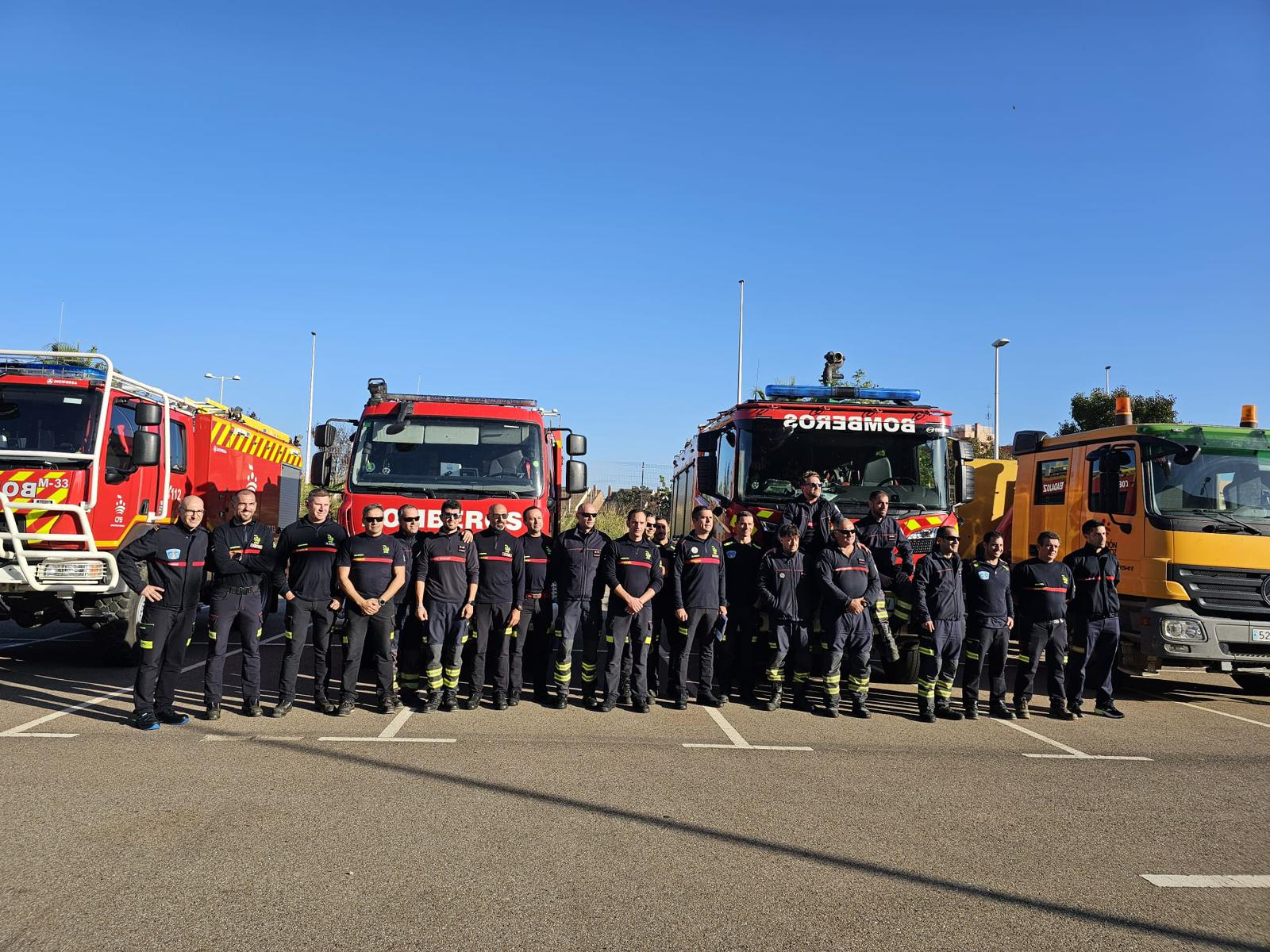 Los bomberos parten desde Extremadura hacia Valencia.