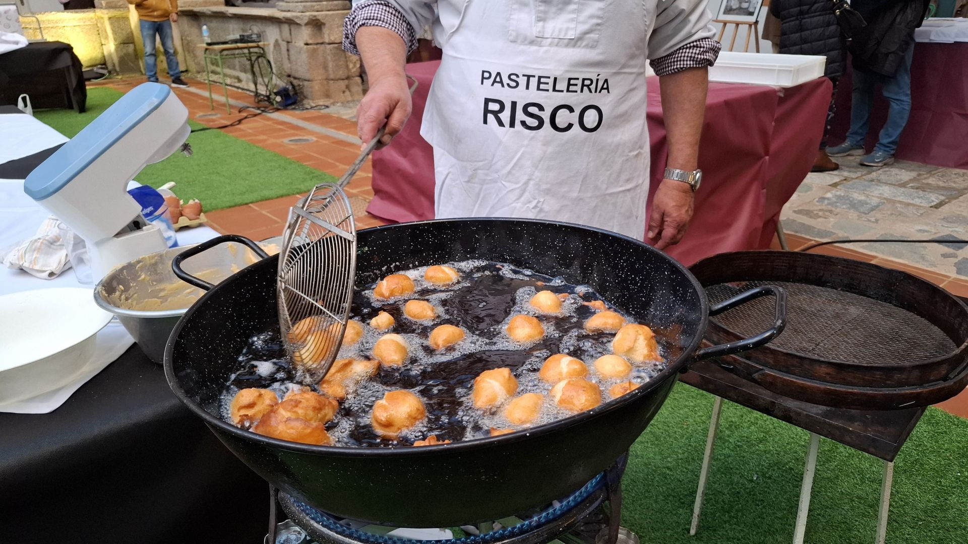 Gran ambiente durante el Mercado de Dulces Conventuales
