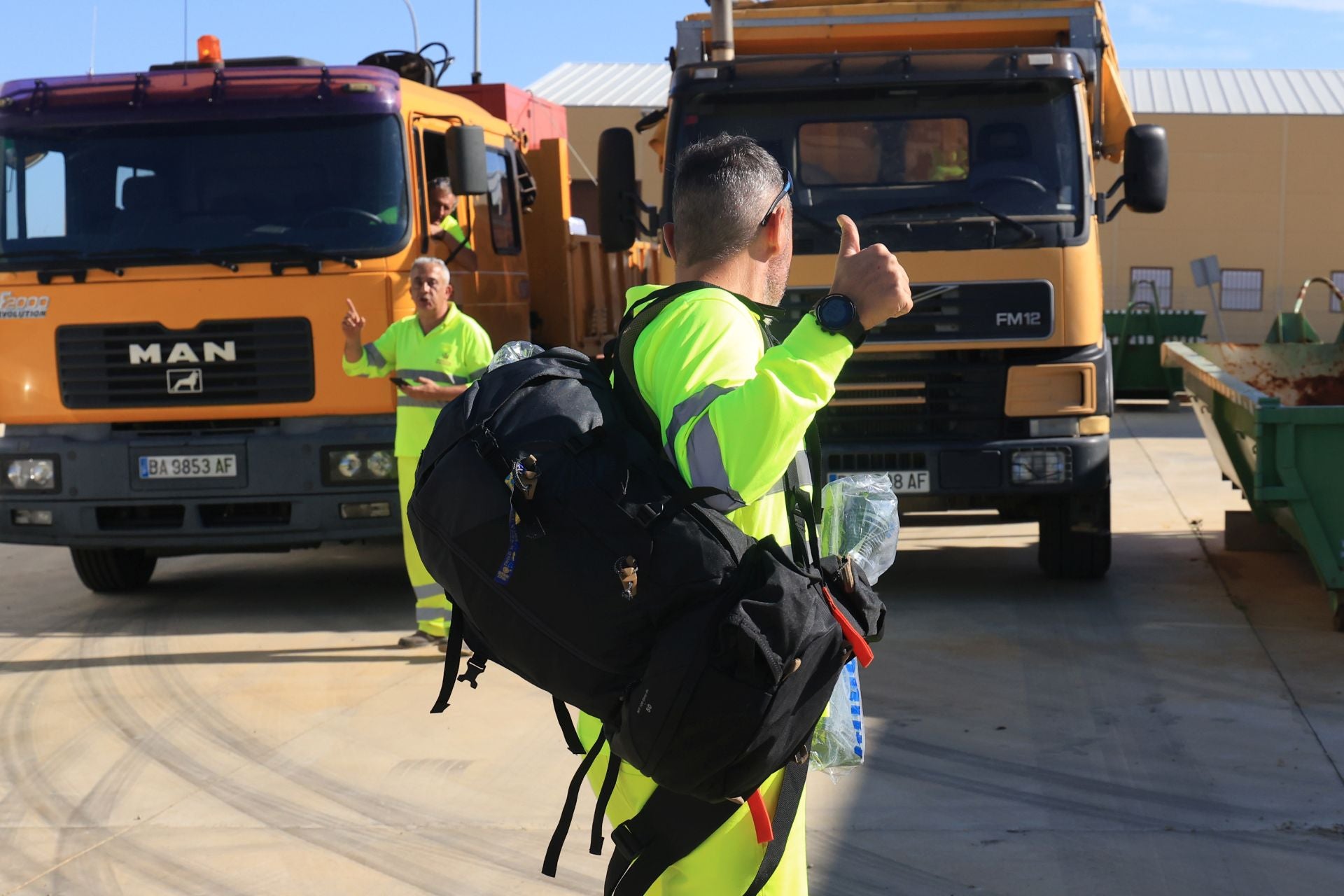 Así han recibido a los bomberos de la Diputación de Badajoz que regresan de Valencia