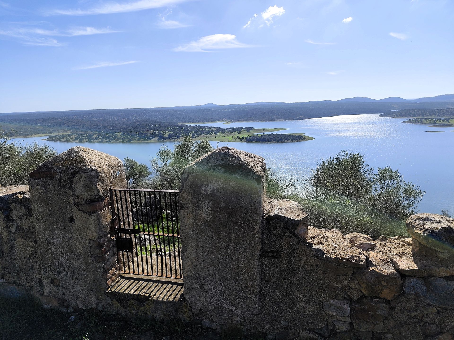 Obras de conversión del Castillo de Azagala en establecimiento hotelero