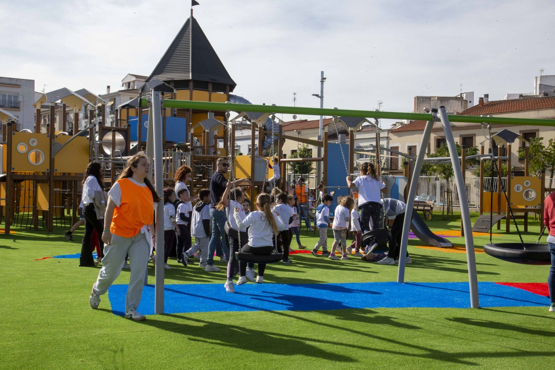 La &#039;Ciudad de la Infancia&#039; de Mérida abre sus puertas con seis áreas de juegos
