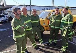 Una nueva expedición de bomberos del Plan Infoex parte hacia Valencia