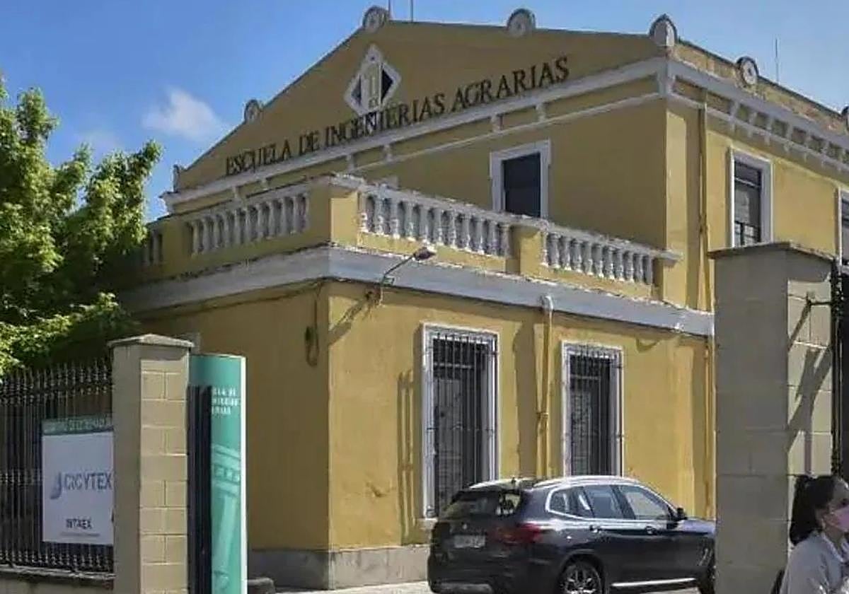 Escuela de Ingenierías Agrarias de la UEx.