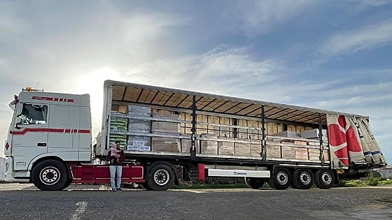 El Ayuntamiento agradece la solidaridad en la recogida de materiales para los damnificados por la DANA