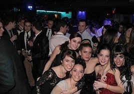 Imagen de archivo de un cotillón de Nochevieja:.