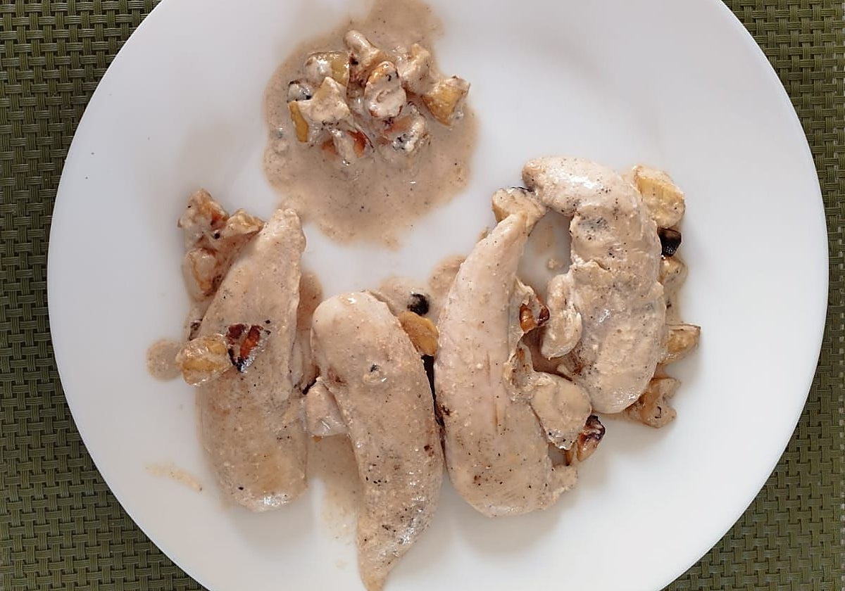 Una forma diferente de cocinar el pollo, que te sorprenderá por su delicado sabor.