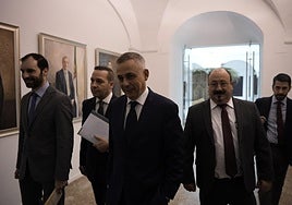 Llegada a la Asamblea de Extremadura del Grupo Parlamentario Vox.