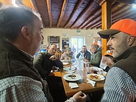 Así comienza una jornada de caza en Carrascalejo