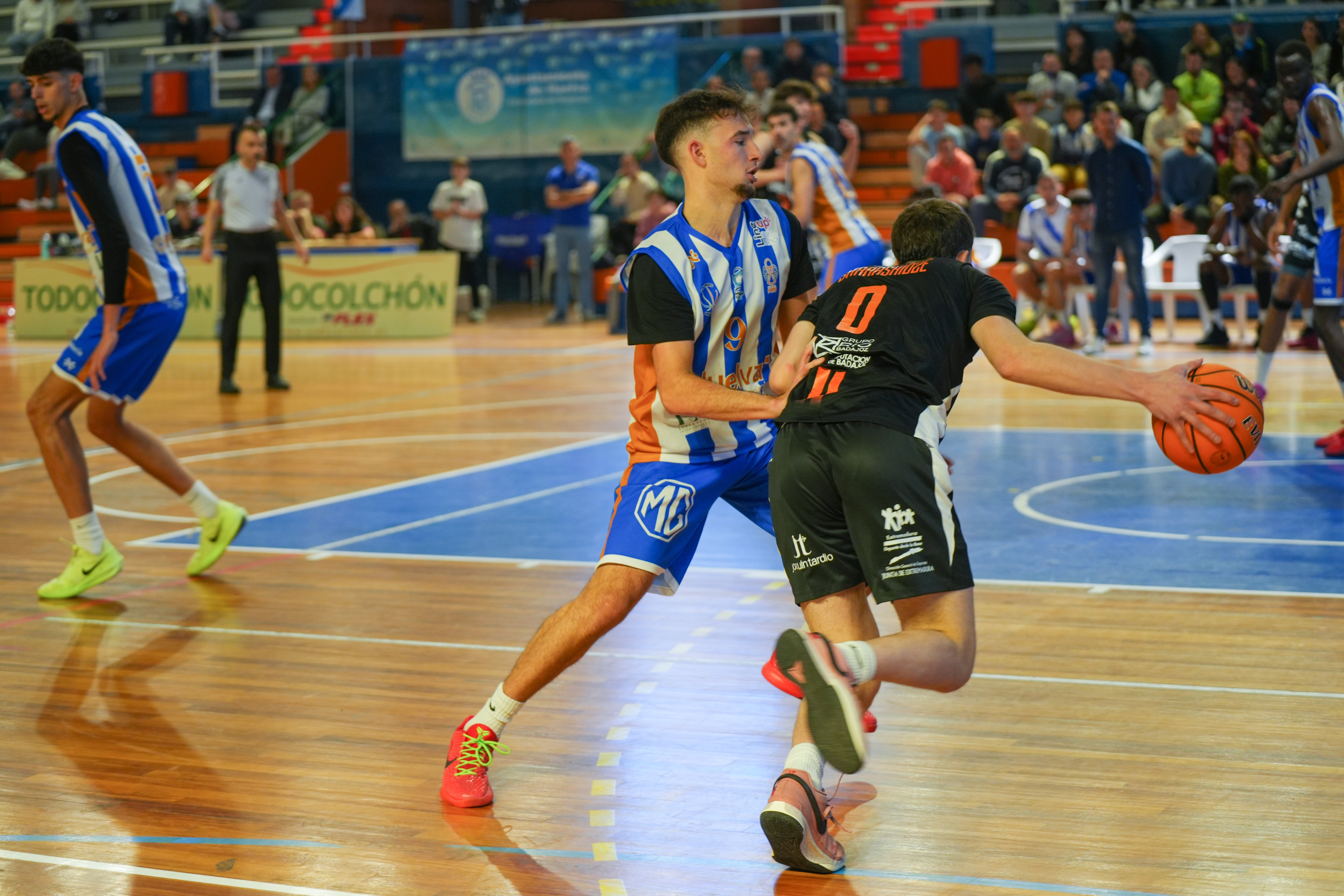 El BCB asalta la cancha del Huelva Comercio