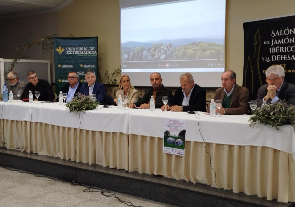 Los ganaderos prevén una buena montanera, pero no excepcional como la del año pasado