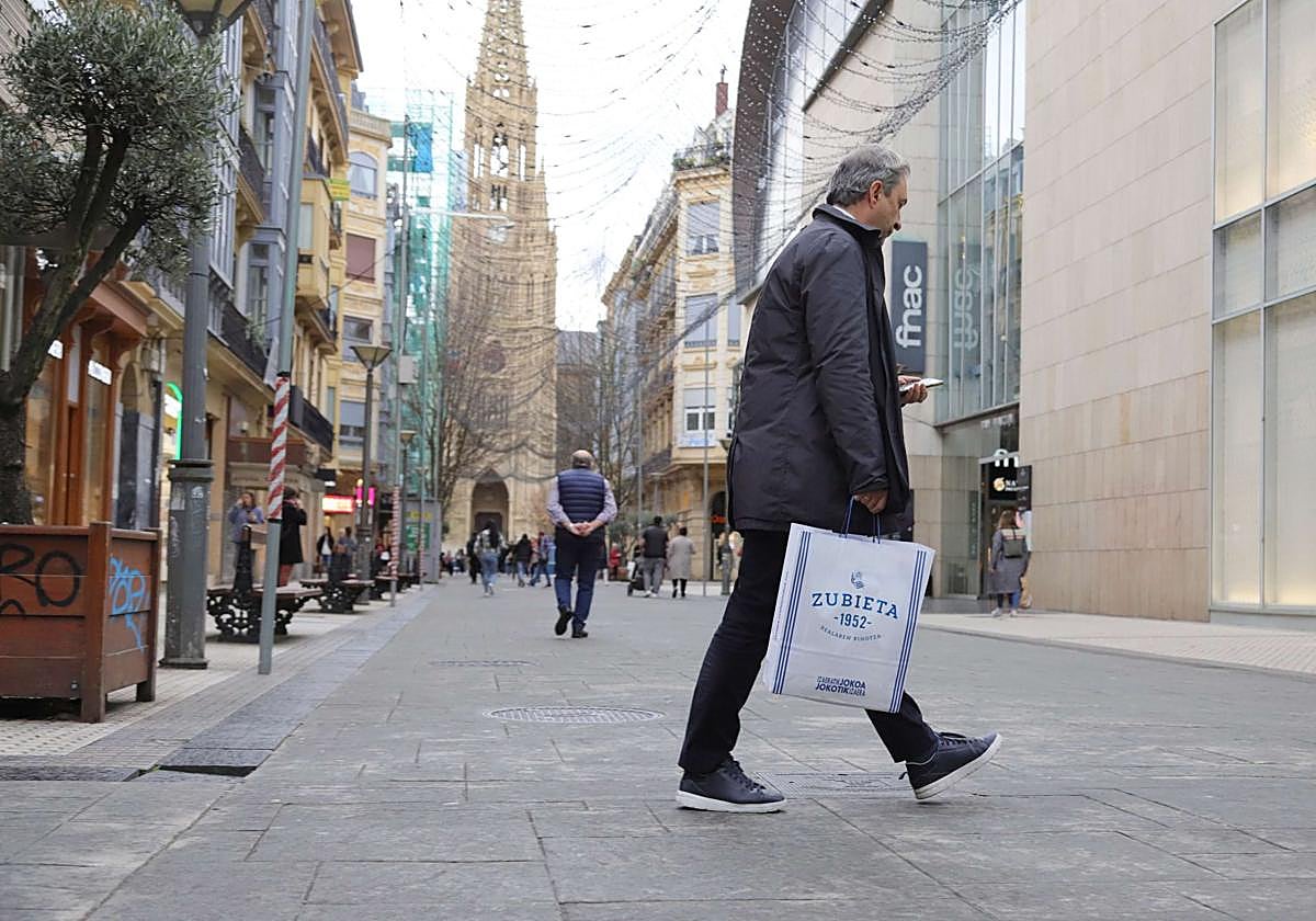 Cinco de cada 10 españoles gastarán más esta Navidad: los regalos más populares