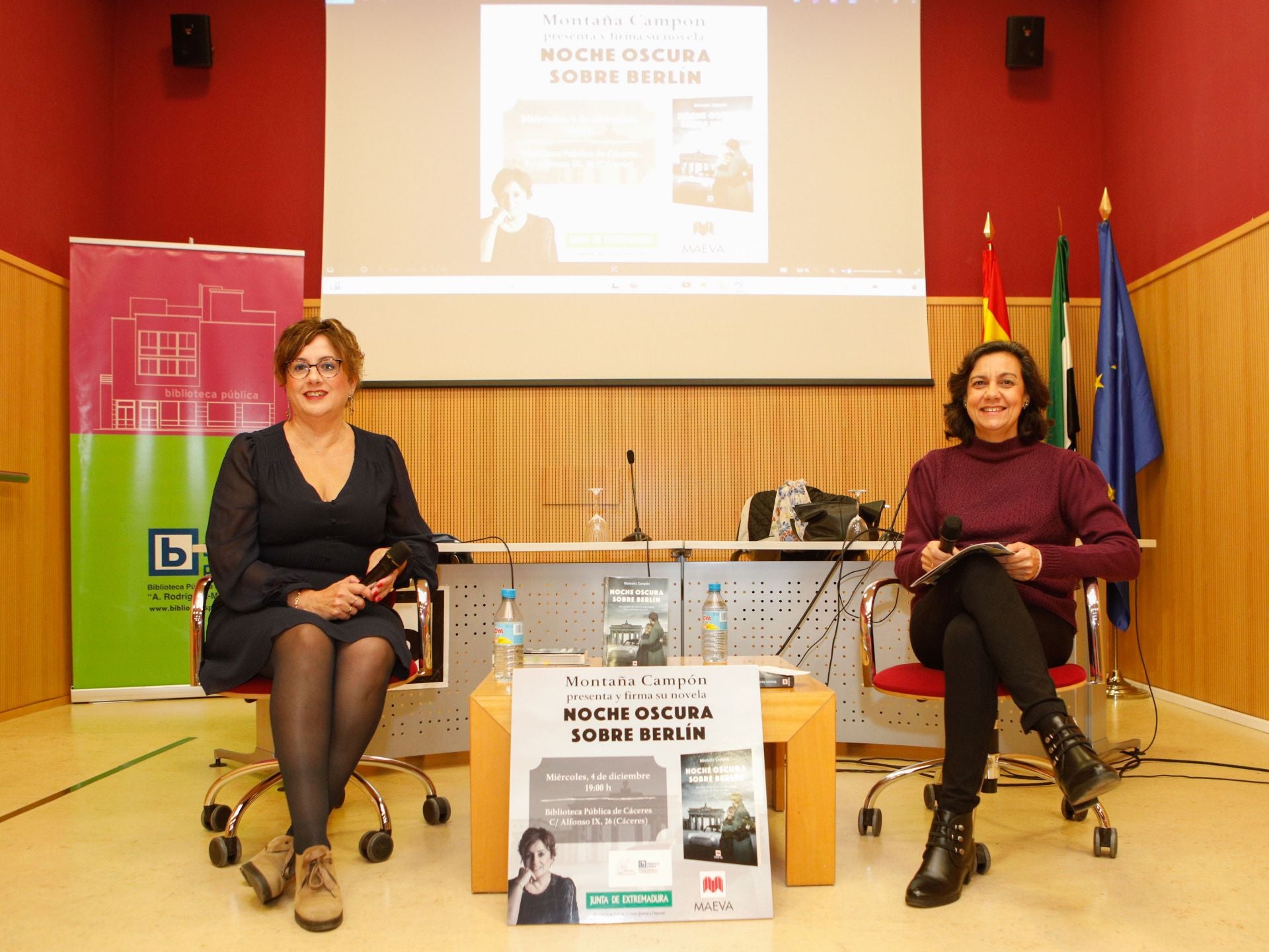 Montaña Campón presentó su libro 'Noche oscura sobre Berlín' junto a Pilar López Ávila.