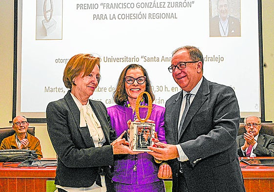 Entrega del Premio Francisco González Zurrón.