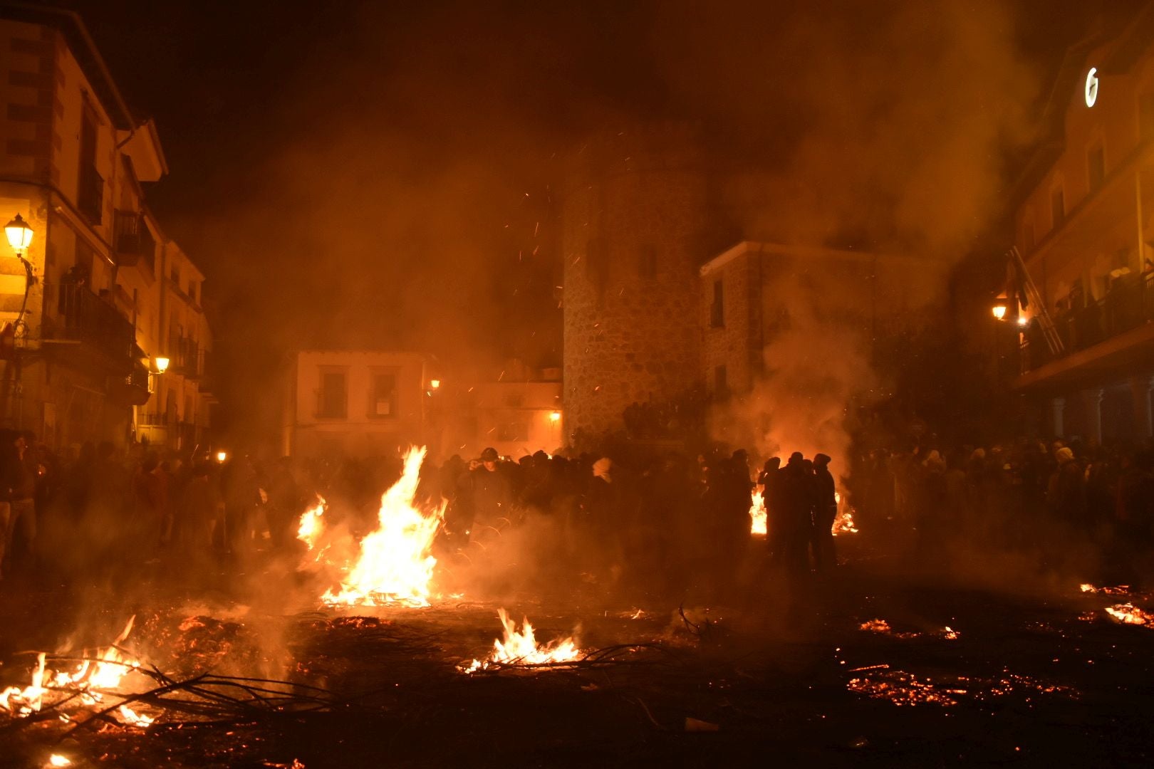 Así se ha celebrado la fiesta de Los Escobazos en Jarandilla de la Vera