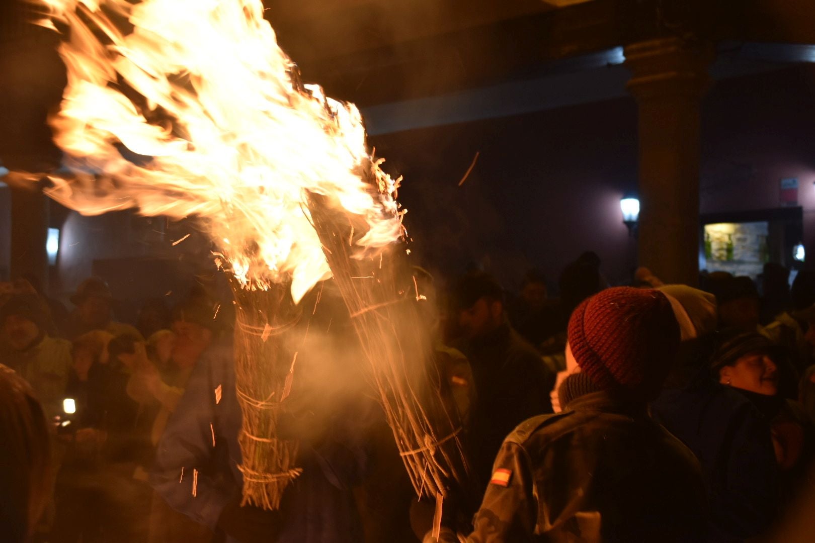 Así se ha celebrado la fiesta de Los Escobazos en Jarandilla de la Vera