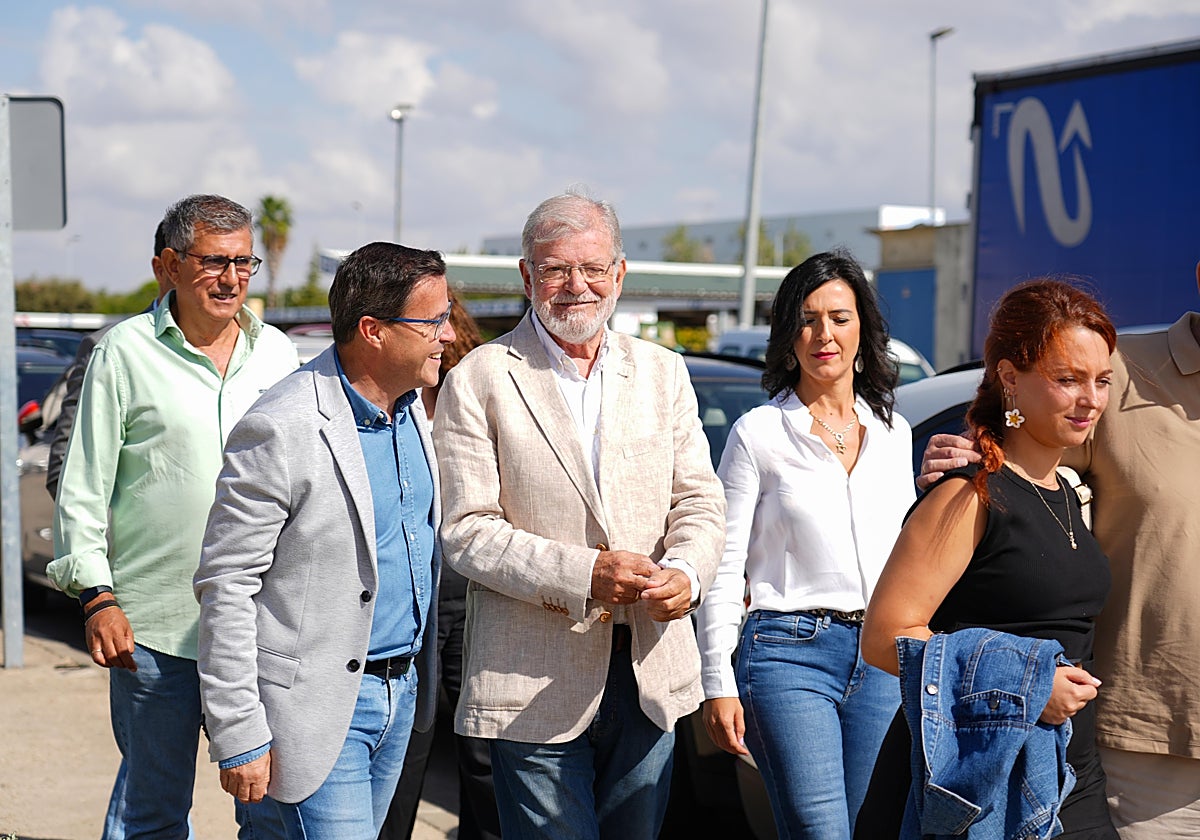 Gallardo y Gutiérrez con Ibarra, el pasado septiembre en el acto de Miajadas.