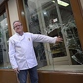 La policía detiene a un ladrón que destrozó el escaparate de La Cubana para robar