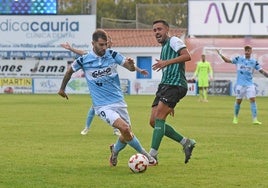 Mercadal en el partido que enfrentó al Coria contra el Atlético Paso.